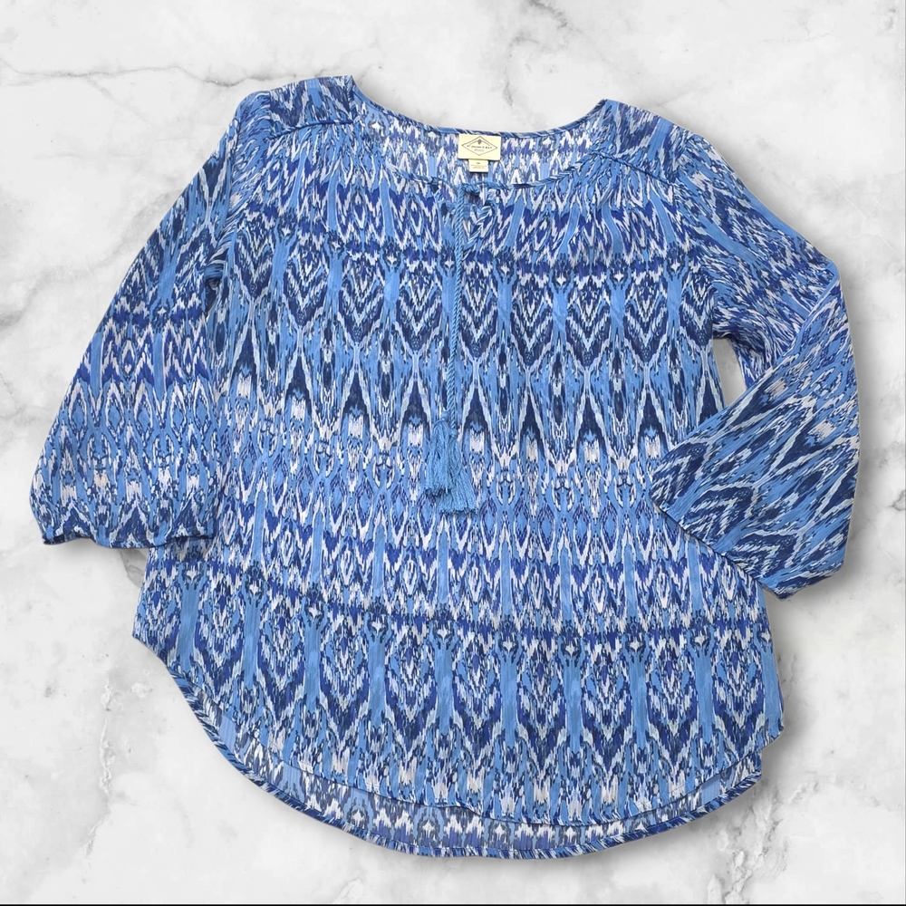 St. John's Bay Woman's Blouse Shirt Top Size Medium (M) D32